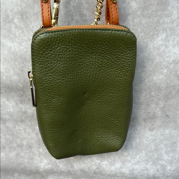 Valentina NWOT Olive Green Leather Crossbody Shoulder bag phone case purse - Picture 2 of 7